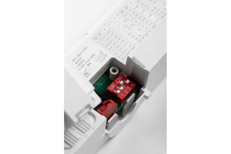 LED ŠINSKI 3F REFLEKTOR POWER SWITCH 12,5W-40W CCT BIJELI - Slika 3